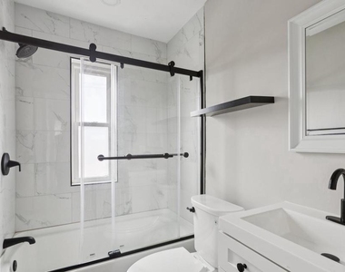 128 33rd Street Ne - Photo Thumbnail 15