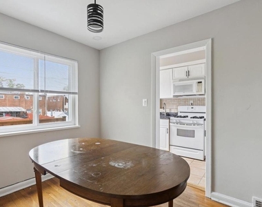 128 33rd Street Ne - Photo Thumbnail 8