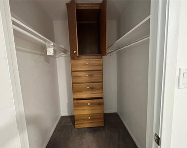 136 Discovery Ln - Photo Thumbnail 6