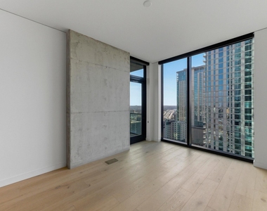 610 Davis St - Photo Thumbnail 3