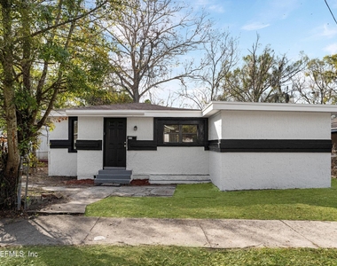 1830 W 27th Street - Photo Thumbnail 1