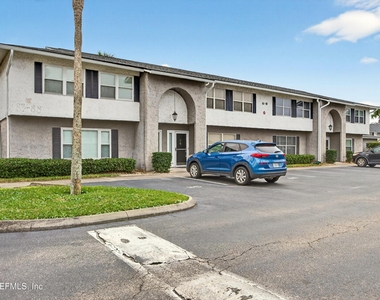 695 A1a N - Photo Thumbnail 30
