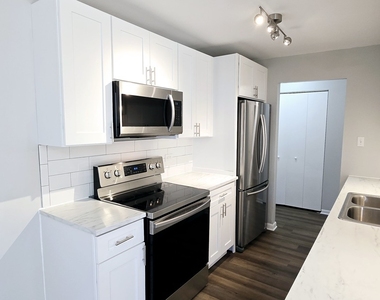 10 Oak Avenue - Photo Thumbnail 4