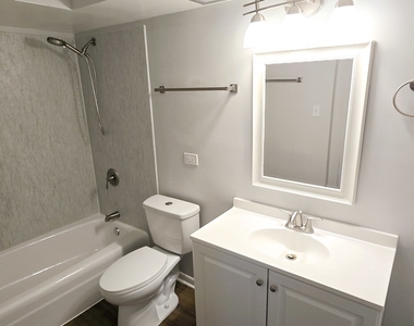 10 Oak Avenue - Photo Thumbnail 11