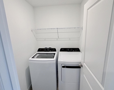 2113 Windward Cay Lane - Photo Thumbnail 23
