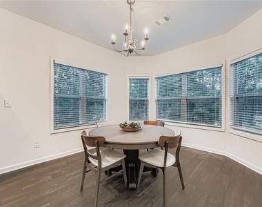 1240 Grayson Oaks Drive - Photo Thumbnail 11