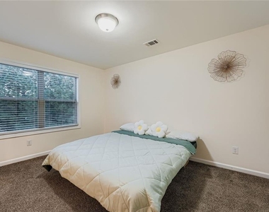 1240 Grayson Oaks Drive - Photo Thumbnail 20