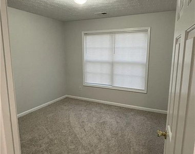 1564 Log Cabin Lane - Photo Thumbnail 21