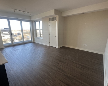770 Skokie Boulevard - Photo Thumbnail 10