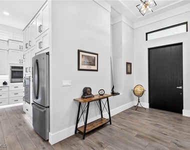 12289 Alamansa Lane - Photo Thumbnail 5