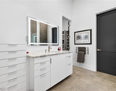 12289 Alamansa Lane - Photo Thumbnail 18