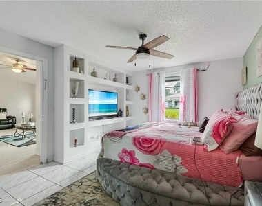 503 E 13th Street - Photo Thumbnail 7