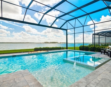 19053 Wildblue Boulevard - Photo Thumbnail 34
