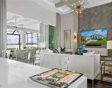 19053 Wildblue Boulevard - Photo Thumbnail 24