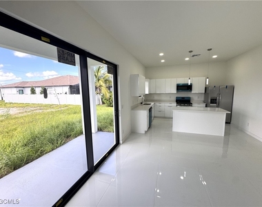 4116 Nw 20th Terrace - Photo Thumbnail 6