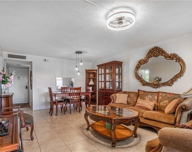 1828 Pine Valley Drive - Photo Thumbnail 8