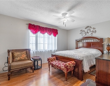 1828 Pine Valley Drive - Photo Thumbnail 3