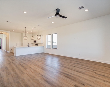 1248 Road 5802 - Photo Thumbnail 6
