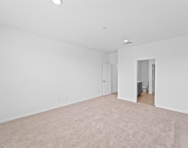 3111 Freiberger Lane - Photo Thumbnail 16