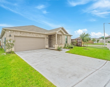 3111 Freiberger Lane - Photo Thumbnail 2