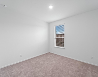 3111 Freiberger Lane - Photo Thumbnail 24