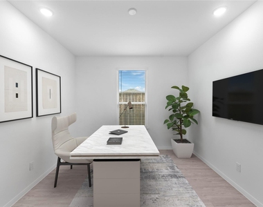 3111 Freiberger Lane - Photo Thumbnail 21