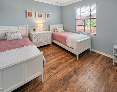 8949 Malibu Street - Photo Thumbnail 20
