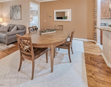 8949 Malibu Street - Photo Thumbnail 7