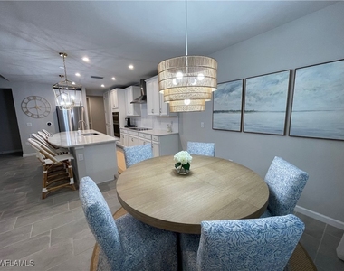 4676 Arboretum Circle - Photo Thumbnail 6
