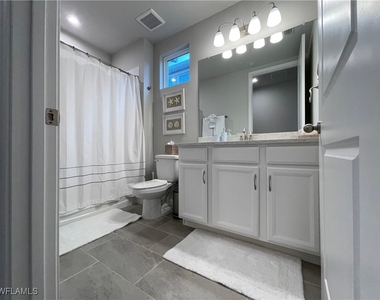 4676 Arboretum Circle - Photo Thumbnail 19