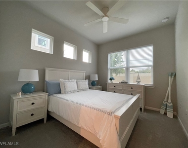 4676 Arboretum Circle - Photo Thumbnail 17