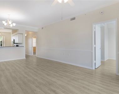 8600 Cedar Hammock Circle - Photo Thumbnail 39