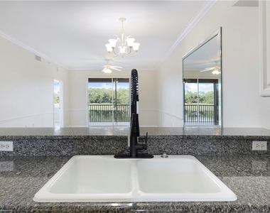 8600 Cedar Hammock Circle - Photo Thumbnail 41
