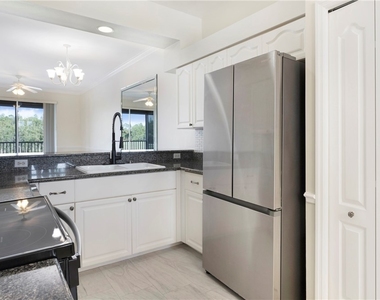 8600 Cedar Hammock Circle - Photo Thumbnail 6