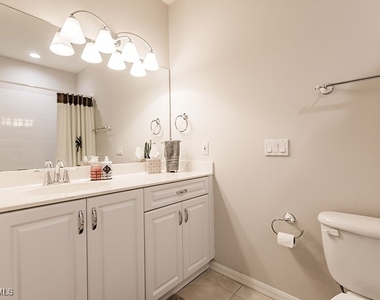 8135 Celeste Drive - Photo Thumbnail 28