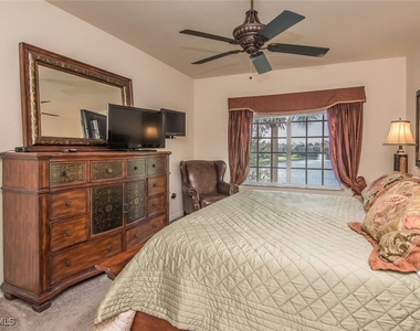 20230 Estero Gardens Circle - Photo Thumbnail 12