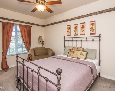 20230 Estero Gardens Circle - Photo Thumbnail 14
