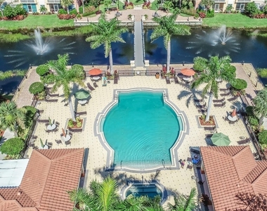 20230 Estero Gardens Circle - Photo Thumbnail 17