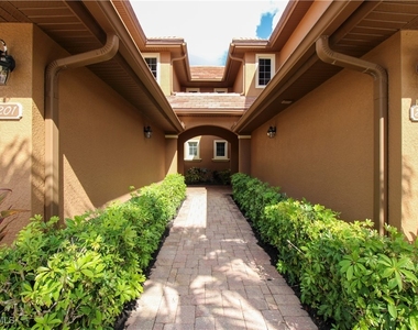 6657 Alden Woods Circle - Photo Thumbnail 2