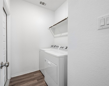 21214 George Vancouver Court - Photo Thumbnail 15
