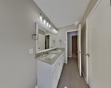 18607 Twigsworth Lane - Photo Thumbnail 18