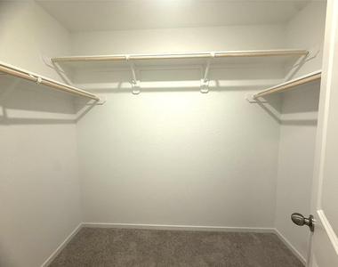 1520 Sunset Ridge Drive - Photo Thumbnail 5