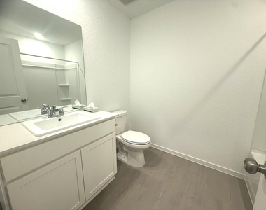 1520 Sunset Ridge Drive - Photo Thumbnail 1