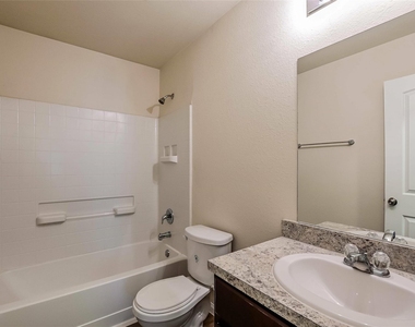 18803 Brescia Lane - Photo Thumbnail 13