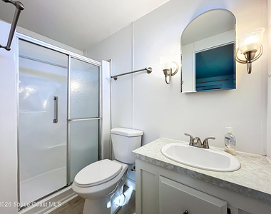 909 Sequoia Street - Photo Thumbnail 13