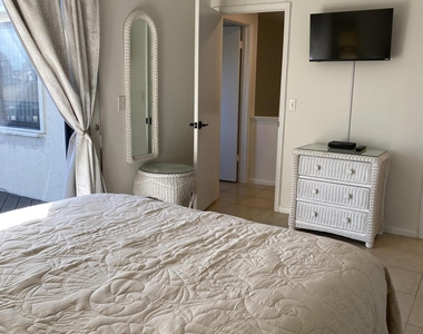 3274 Sand Court - Photo Thumbnail 13
