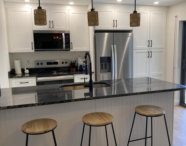 3274 Sand Court - Photo Thumbnail 3