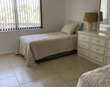 3274 Sand Court - Photo Thumbnail 18