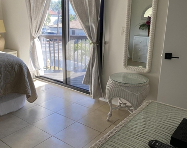 3274 Sand Court - Photo Thumbnail 12