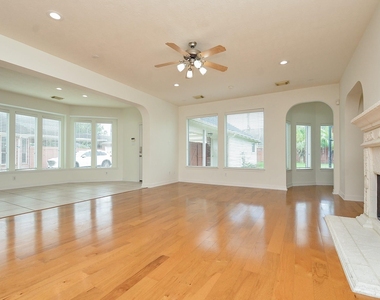 12522 Aliso Bend Lane - Photo Thumbnail 6